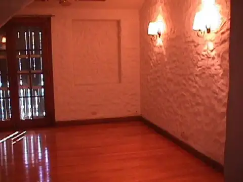 Depto Tipo Casa en Alquiler en Martinez, USD 1.700