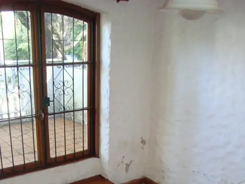 Depto Tipo Casa en Alquiler de 5 ambientes