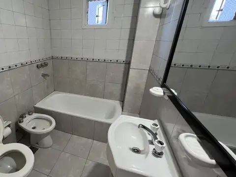 Departamento en Alquiler en Morón Sur, $ 450.000