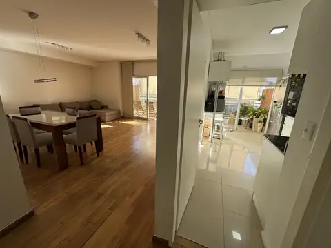 Paunero 2800, Piso 8
