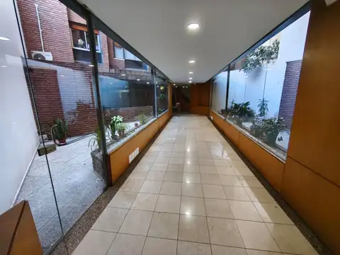 Boulevard Presidente Dr. Arturo Umberto Illia 400