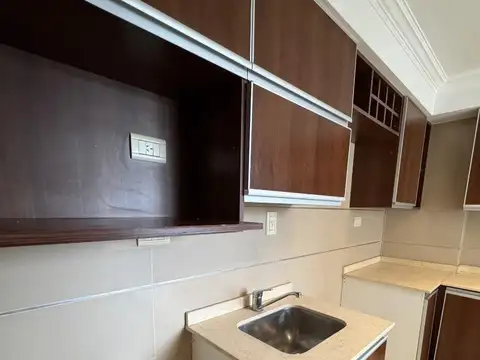 Departamento en Alquiler con 1 cocheras