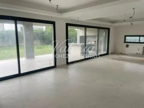 Casa en venta Pueblos del Plata - Villalobos