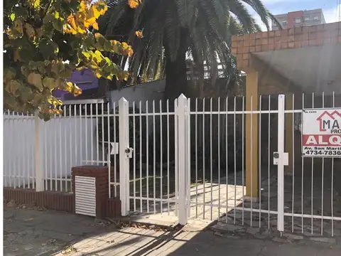 Casa tipo PH en ALQUILER- Caseros