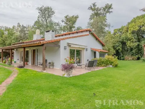 La Bruyere  al 1500, Del Viso Pilar