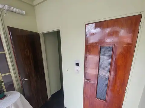 ONCATIVO 2200, Piso 1