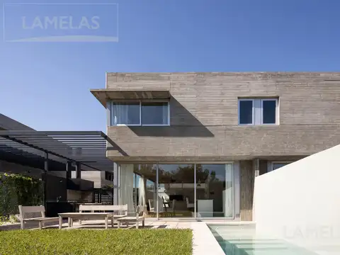 Casa en ABRA FUNES, 3 dormitorios - Los Girasoles 3175