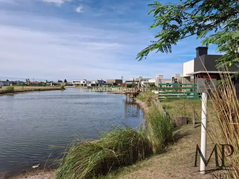 Lote en venta en Canning Barrio La Alameda 100