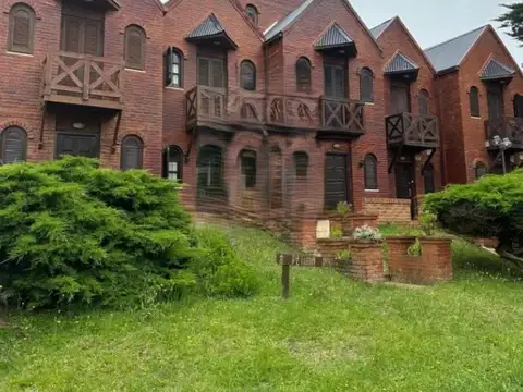 Dúplex en venta - 2 Dormitorios 2 Baños - 91Mts2 - Villa Gesell