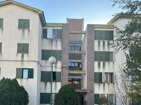 Departamento en Alquiler en Zona Centro, $ 450.000