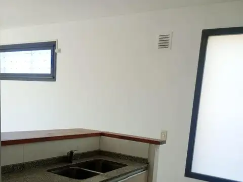 Departamento en Alquiler en Godoy Cruz, $ 600.000