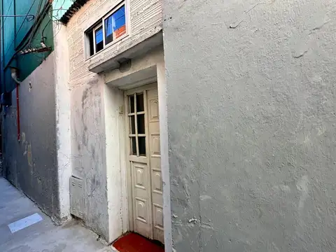 PH 4 AMBIENTES EN VENTA EN LANUS SIN EXPENSAS