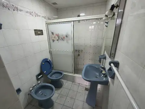 ALQUILER PH TIPO DUPLEX DE 3 AMBIENTES AL FRENTE CON PATIO