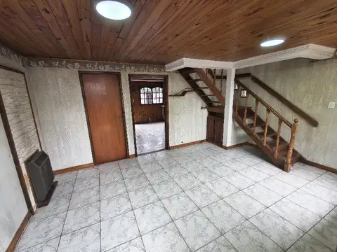 Depto Tipo Casa en Alquiler de 2 dormitorios