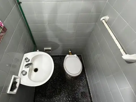 Local en Venta 40 años