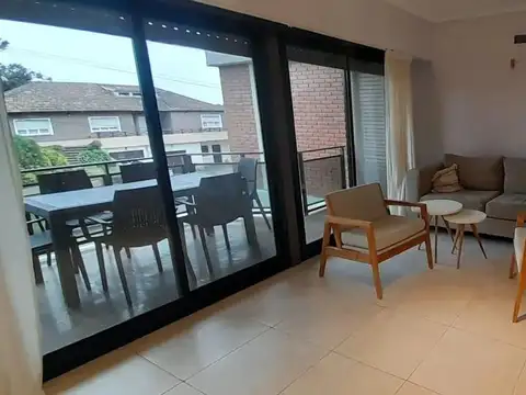 Departamento 4 ambientes con 3 baños