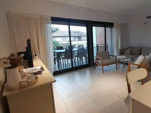 Libertador 1886 100, Piso 2