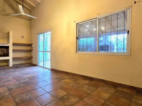 Casa en Venta en Ituzaingo, USD 99.000