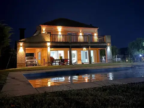 Casa en Venta de 4 dormitorios