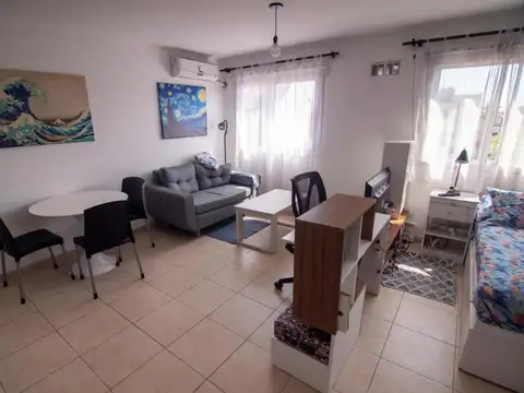 Cnl Toscano 800, Piso 2