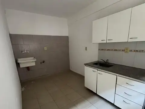 Venta Duplex 3 amb. con Cochera en Lomas de Zamora