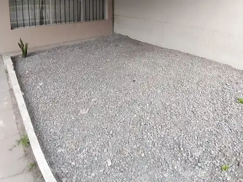 PH TIPO CASA  520 entre 135 y 136