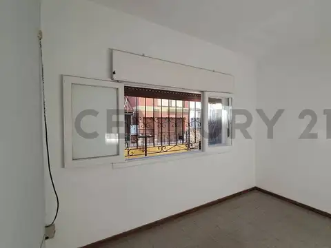Casa en Venta en Jose Leon Suarez, USD 60.000