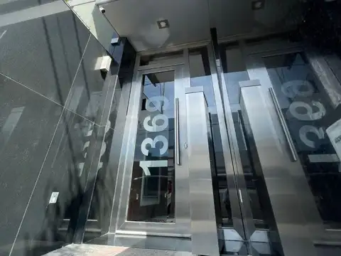 Calle 151 1300, Piso 2