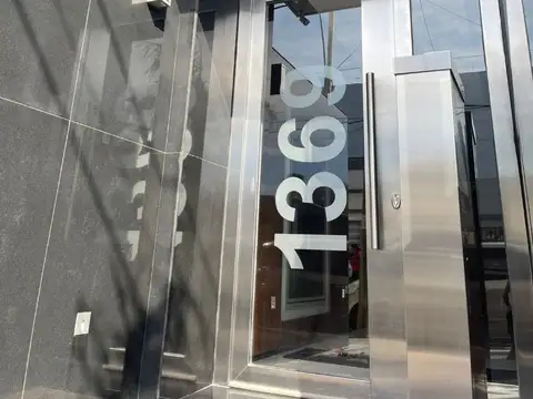 Oportunidad departamento edificio ANTO I