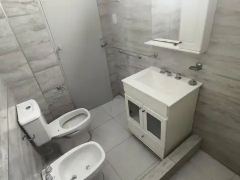 Depto Tipo Casa 3 ambientes con 2 baños