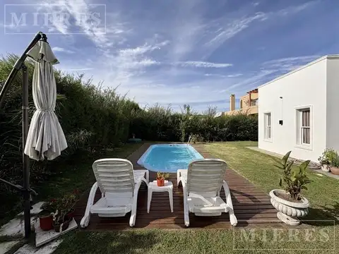 Casa en Venta en Pilar del Este - San Ramiro, USD 158.000