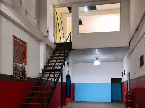 Local en Venta en Adrogue, USD 660.000