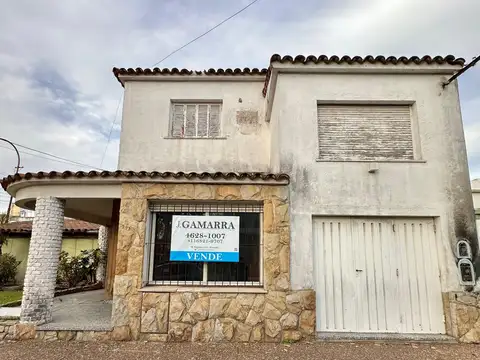 venta casa y local en block castelar