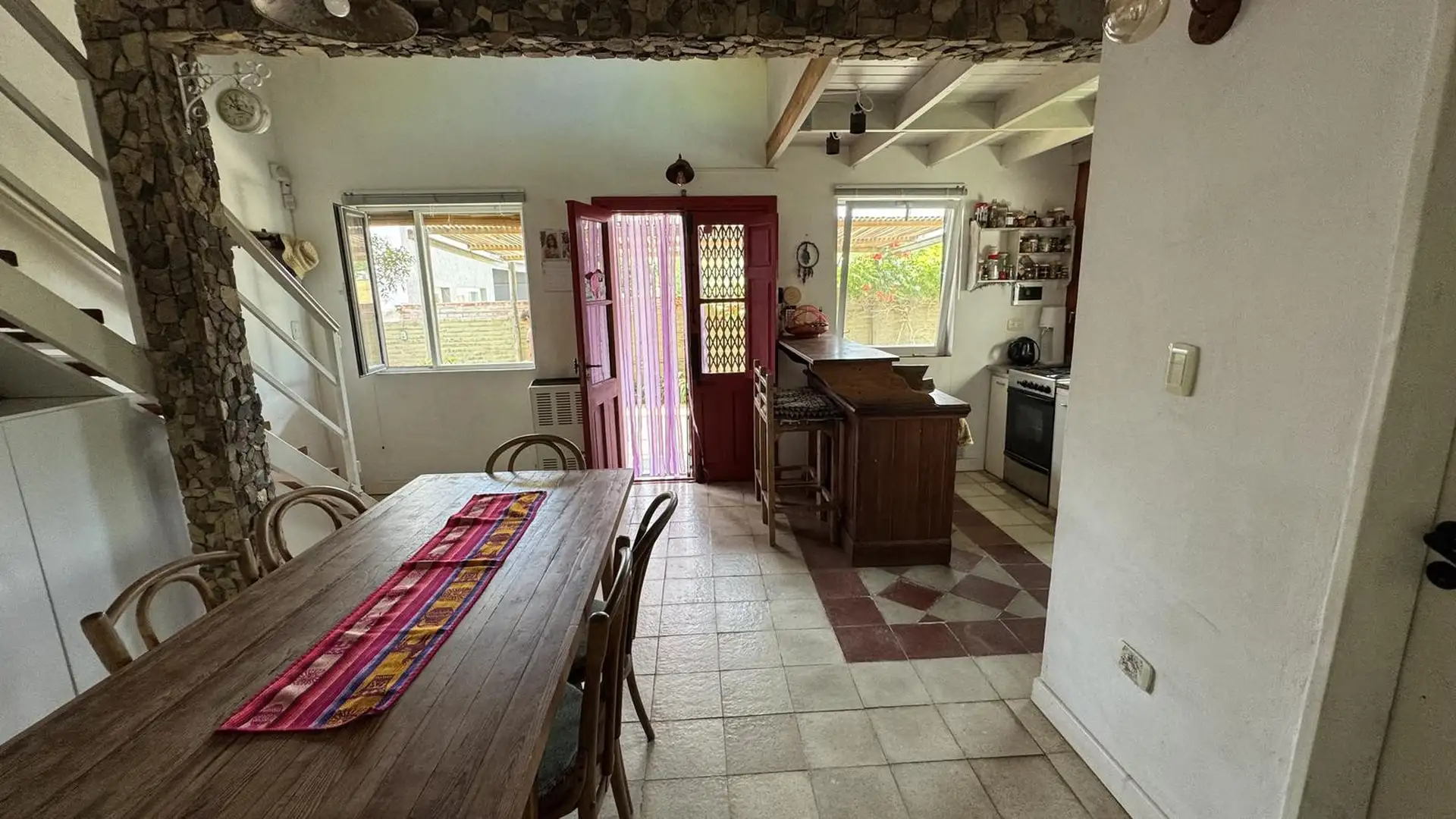 Casa 2 dorm, 80m² en Av. Don Bosco — Ideal residencial o comercial