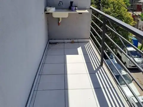 Departamento 4 ambientes con 1 baño