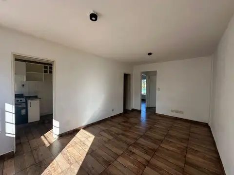 OPORTUNIDAD! Departamento en venta en Escobar