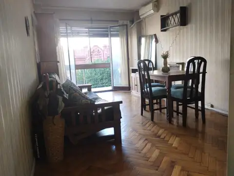 Av. Rivadavia al 3200