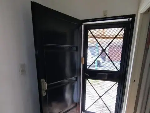 VENTA CONSULTORIO*LOCAL AL FRENTE! LOMAS DE ZAMORA 