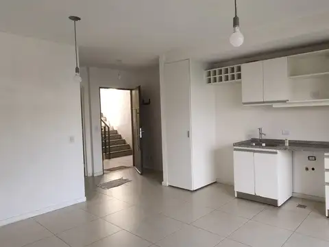 Departamento 2 Amb c/balcón y baulera
