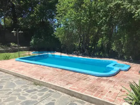 Casa 3 ambientes con 2 baños