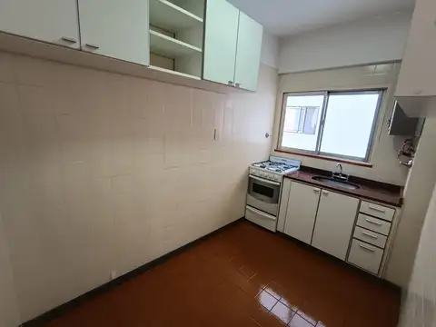Departamento en Alquiler en Olivos Vias/Maipu, $ 1.200.000