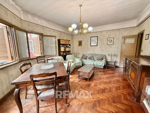 Depto Tipo Casa en Venta de 5 ambientes