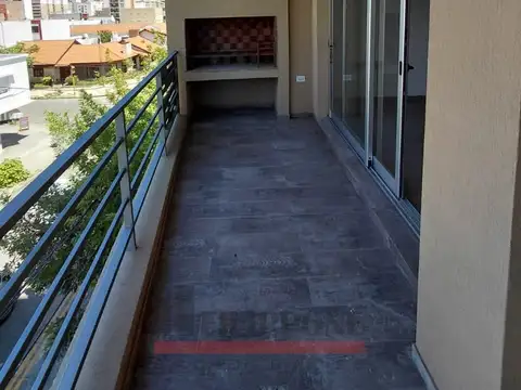 Piso de 2 dormitorios + cochera en Venta - 19 de Mayo 414