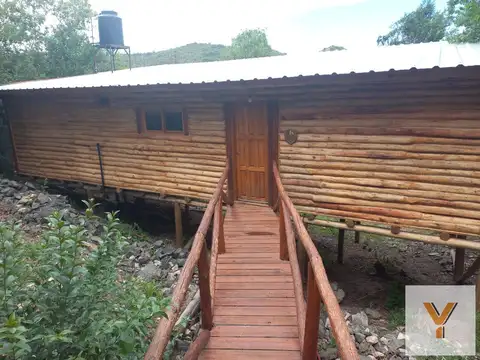 Cabaña en venta - 1 Dormitorio 1 Baño - Villa Serranita