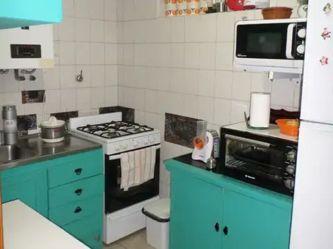 Casa 6 ambientes con 4 baños