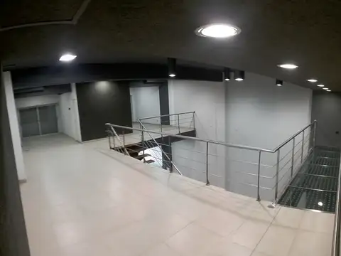 PADUA CENTRO - EXCELENTE LOCAL COMERCIAL COMO A ESTRENAR - DUEÑO DIRECTO (INMOBILIARIAS ABSTENERSE)