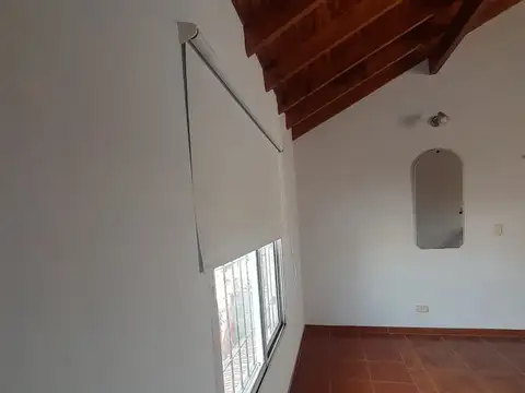 ALQUILER PH VILLA LUZURIAGA