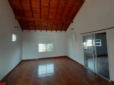 PH en Alquiler en Barrio Manzanares, Villa Luzuriaga