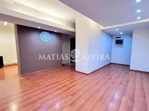 Oficina . | Av Rivadavia 1300