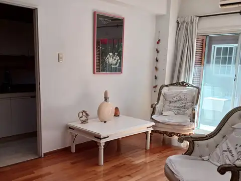 Depto Tipo Casa en Venta con 1 cocheras